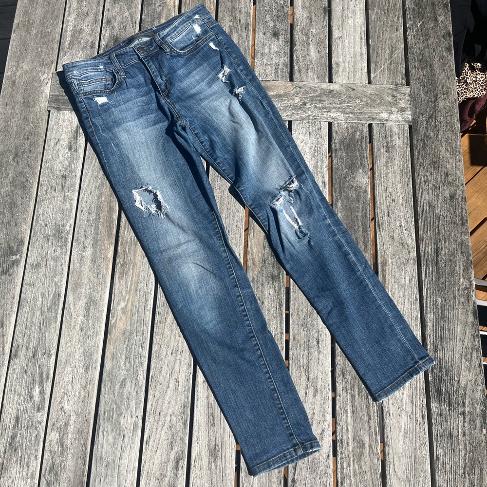 Joe’s Jeans Distressed Denim Skinny Blue Jeans